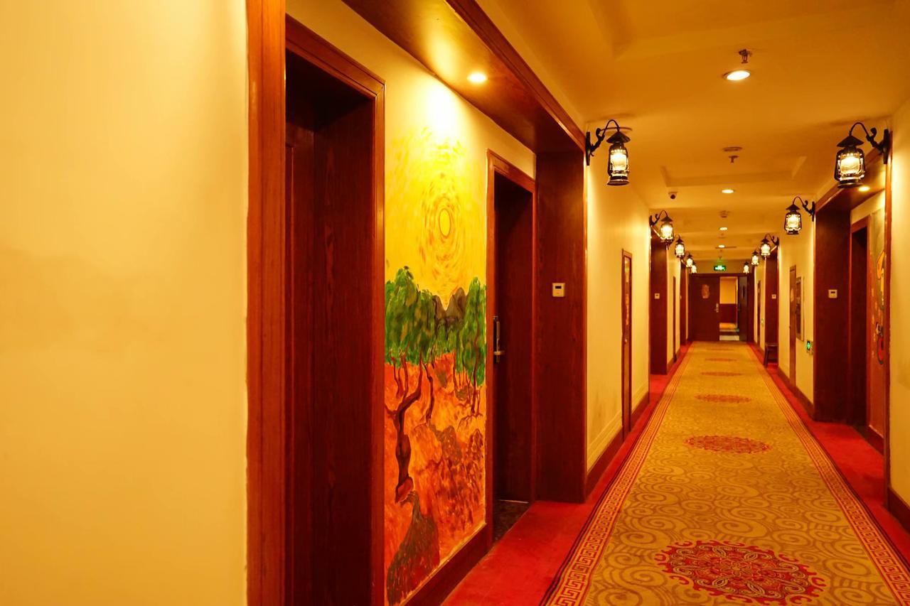 Kunlun International Youth Hostel Huangshan City Tunxi Bagian luar foto